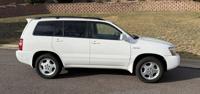 2005 Toyota Highlander Reliable SUV, Clean Title, Serviced Denver - Image 3