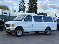 2006 Ford E-350 XLT - 15 PASSENGER VAN / ONLY 77K MILES Passenger Van in Beaverton