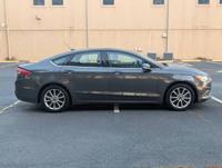2017 Ford Fusion SE extra clean runs and drives like new, gas saver Loganville - Image 4