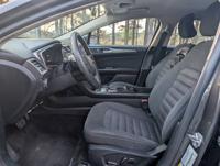 2017 Ford Fusion SE extra clean runs and drives like new, gas saver Loganville - Image 8