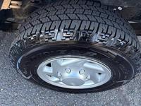 2011 Ford E-Series E 350 SD XL 3dr Extended Passenger Van Handicap Van washington county - Image 10