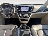 2023 Chrysler Pacifica Touring L DOWN FOR ANY CREDIT!!! 215-234-7321 + ROYAL CAR CENTER - Image 9