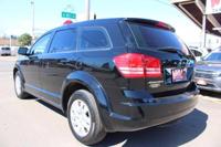 2017 Dodge Journey 4dr Canada Value Pkg Wagon E And J Motors - Image 5