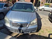 2009 Honda odyssey Boro park - Image 3