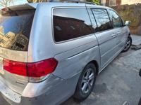 2009 Honda odyssey Boro park - Image 6