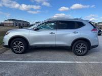 2016 Nissan Rogue SL AWD - 44k miles, Loaded, Leather, Sunroof - Image 3