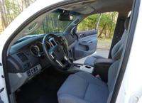 Toyota Tacoma TRD Sport 4WD and NO DEALER FEES Dawsonville / Cumming - Image 5