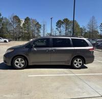 2014 Toyota Sienna city of atlanta - Image 5