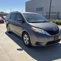 2014 Toyota Sienna city of atlanta - Image 8