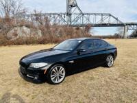 2016 BMW 5-Series 528i x Drive AWD 4dr Sedan _BMW_ _5-Series_ _Sedan_ - Image 3