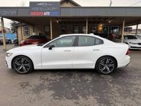 2020 VOLVO S60 T6 R-DESIGN 2.0L I4 F DOHC 16V CLEAN CARFAX // NICE!! - Image 4