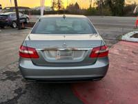 2013 MERCEDES-BENZ E-CLASS E 550 4MATIC V8 BITURBO OWNER // GREAT CONDITION - Image 5