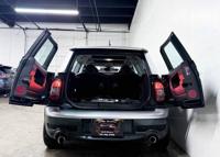2010 MINI COOPER CLUBMAN S TYPE * 6 SPEED MANUAL * MAJOR SERVICES DONE Portland - Image 8