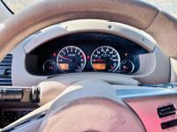 2012 Nissan Pathfinder LE 4x4 4dr SUV _Nissan_ _Pathfinder_ _Sedan_ - Image 10