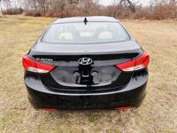 2013 Hyundai Elantra GLS 4dr Sedan 6A _Hyundai_ _Elantra_ _Sedan_ - Image 7