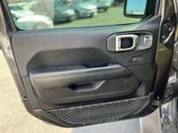 2018 Jeep Wrangler Unlimited Sahara SUV Mesa - Image 10