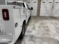 2019 Ford F-350 4x4 Crew Cab XL Utility Bed Back Up Camera Mid TN - Image 9