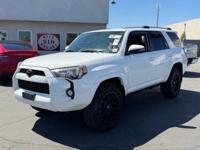 2019 Toyota 4runner sr5 premium – clean – reliable– ready for adventur MESA - Image 4