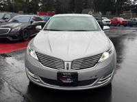 2016 Lincoln MKZ – Luxury Sedan – Clean & Powerful Vancouver Auto Center - Image 8