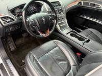 2016 Lincoln MKZ – Luxury Sedan – Clean & Powerful Vancouver Auto Center - Image 10