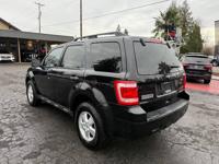 2010 Ford Escape XLT AWD – V6 – Reliable Daily Driver EXCELLENT CONDITION // Vancouver Auto Center - Image 5