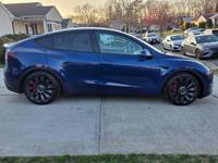 Check Out This Spotless 2020 Tesla Model Y with 140,356 Miles-long isl Freeport - Image 4