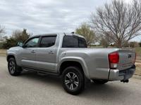 2017 Toyota Tacoma TRD Sport V6 - 96K - well serviced!!! Norman - Image 5
