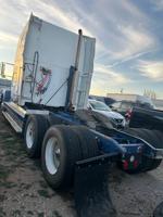 1996 Freightliner FLD112 Oklahoma City - Image 4