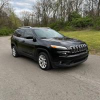 2016 Jeep Cherokee latitude Nashville - Image 4