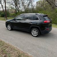 2016 Jeep Cherokee latitude Nashville - Image 8
