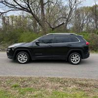 2016 Jeep Cherokee latitude Nashville - Image 9