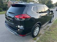 2020 Nissan Rogue SV 59,760 miles smyrna - Image 5