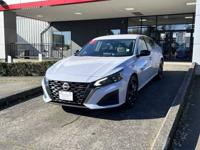 2023 Nissan Altima 2.5 SR Sedan Mc Cord's Vancouver Toyota - Image 4