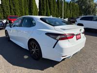 2024 Toyota Camry SE Sedan Toyota of Portland - Image 9