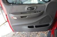 2000 Ford F-150 - FINANCING AVAILABLE! - Dealmaker Auto Sales - DEALMAKER AUTO SALES - - Image 7