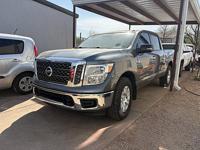 2018 Nissan Titan 4x4 Crew Cab SV - Image 2