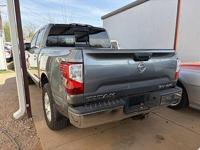 2018 Nissan Titan 4x4 Crew Cab SV - Image 5