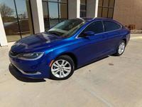 2015 Chrysler 200 4dr Sdn Limited FWD - Image 2