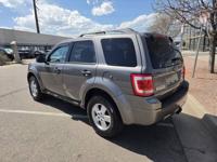2012 Ford Escape XLT. Excellent Denver - Image 5