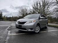 2014 Toyota Sienna LE Bellevue - Image 2