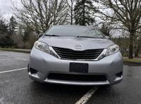 2014 Toyota Sienna LE Bellevue - Image 8