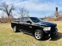 2018 Ram 1500 Express 4x4 4dr Quad Cab 6.3 ft. SB Pickup _Ram_ _1500_ _Truck_ - Image 4