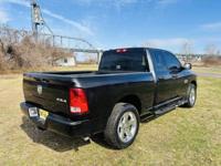 2018 Ram 1500 Express 4x4 4dr Quad Cab 6.3 ft. SB Pickup _Ram_ _1500_ _Truck_ - Image 6