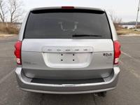 2016 Dodge Grand Caravan SXT HANDICAP WHEELCHAIR POWER RAMPVAN! Philadelphia - Image 7