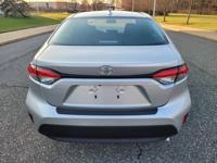 2025 Toyota Corolla LE "LOW MILES" Feasterville-Trevose - Image 6