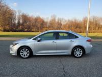 2025 Toyota Corolla LE "LOW MILES" Feasterville-Trevose - Image 8