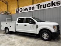 2022 Ford F250 XL Crew Cab 2wd Utility Bed Back Up Camera Mid TN