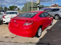 2012 HONDA CIVIC - FUEL EFFICIENT + GOOD MILEAGE!!! Nashville - Image 5