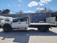 2020 Ford F550 F-550 XL 203" WB 4x4 12ft Stake Bed Flatbed Dump Truck - Image 4