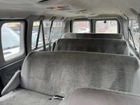 2003 Ford Econoline Wagon E-350 Super XLT queens - Image 7